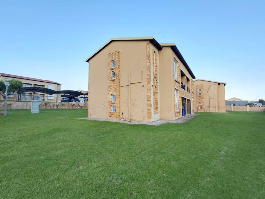 2 Bedroom Property for Sale in Laser Park Gauteng