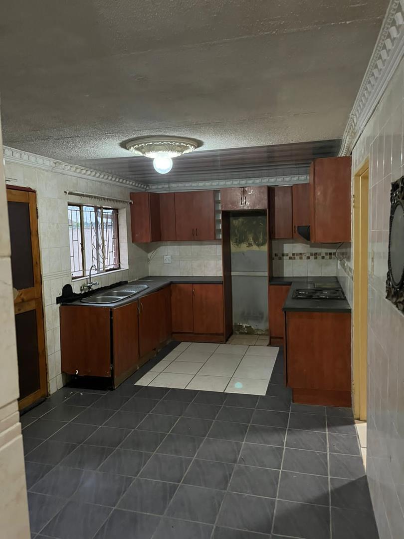 0 Bedroom Property for Sale in Soshanguve DD Gauteng