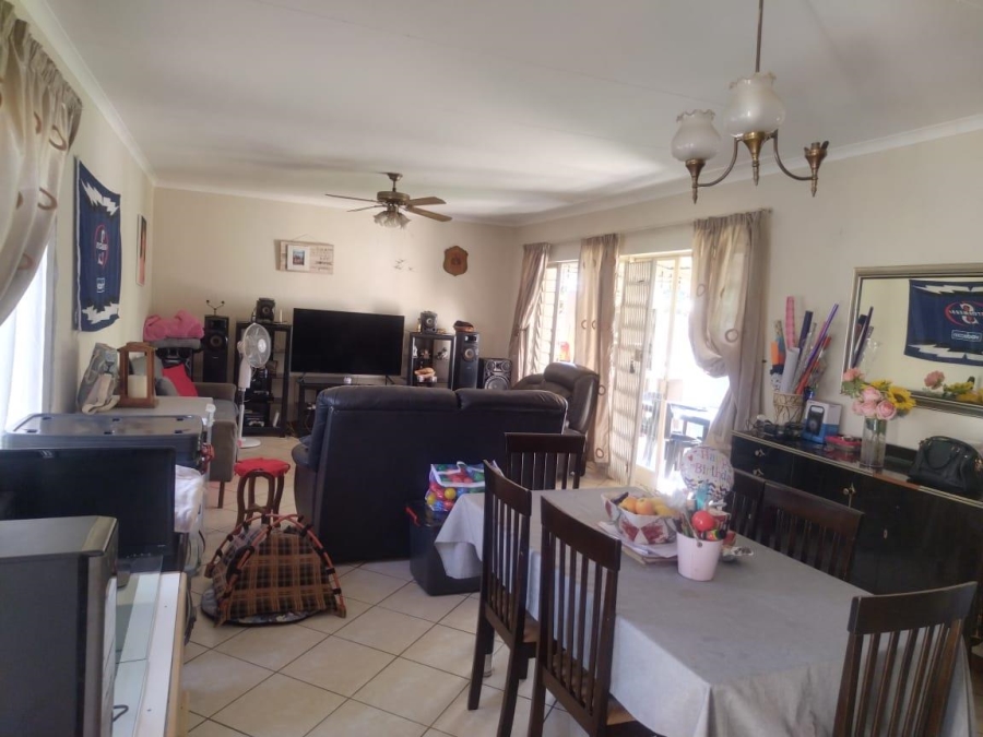 3 Bedroom Property for Sale in Florauna Gauteng