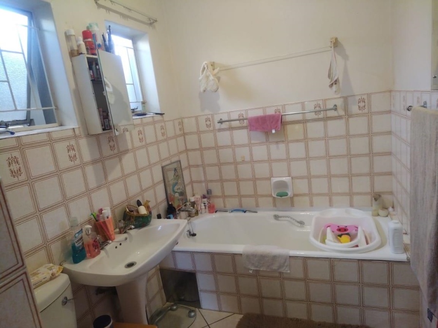 3 Bedroom Property for Sale in Florauna Gauteng