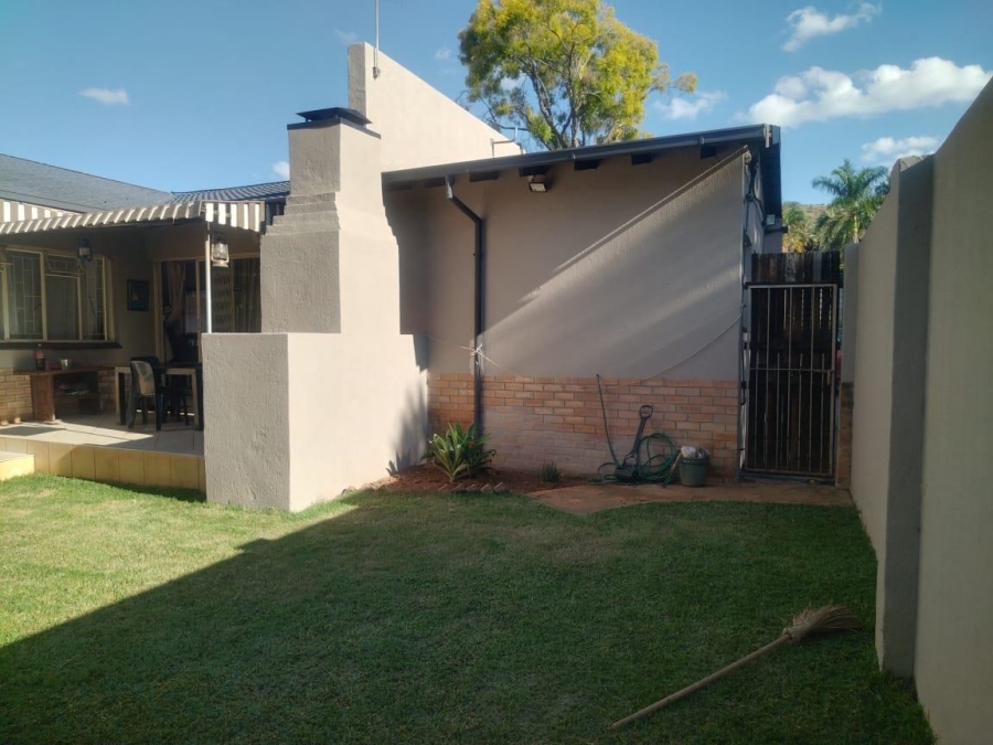 3 Bedroom Property for Sale in Florauna Gauteng
