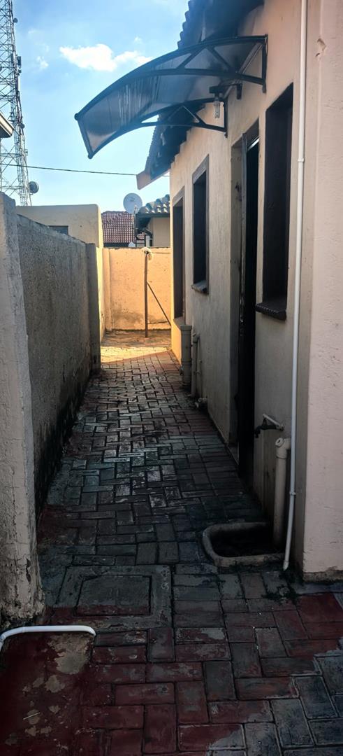 3 Bedroom Property for Sale in Soshanguve VV Gauteng