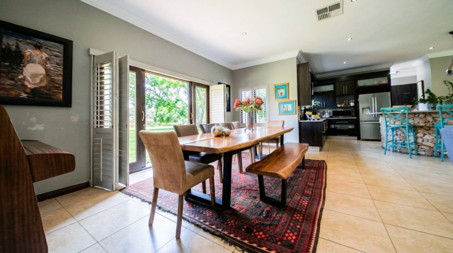 6 Bedroom Property for Sale in Midfield Estate Gauteng