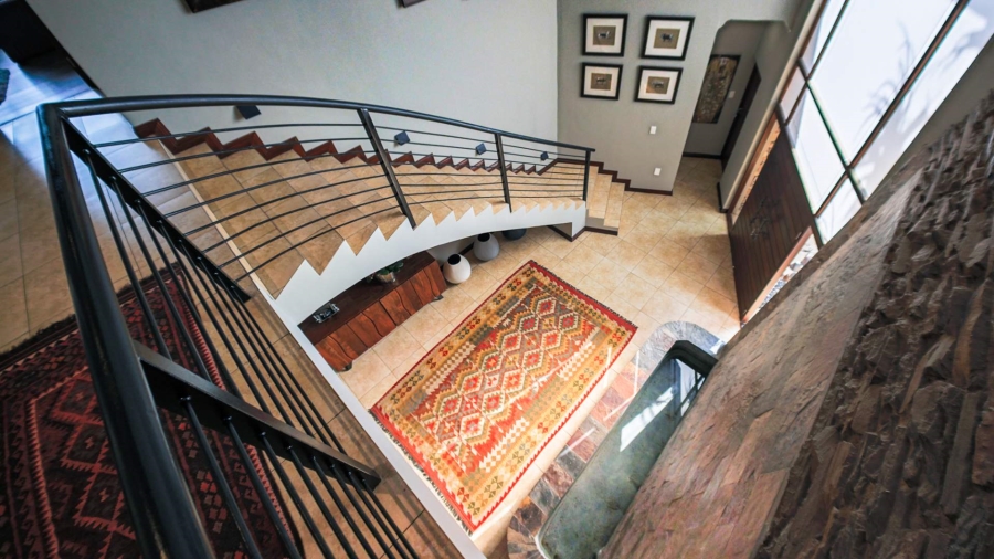 6 Bedroom Property for Sale in Midfield Estate Gauteng