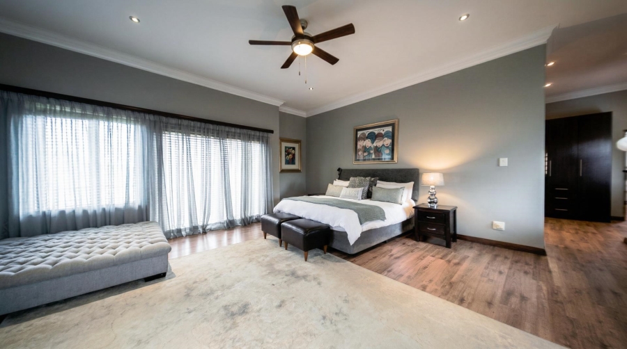 6 Bedroom Property for Sale in Midfield Estate Gauteng