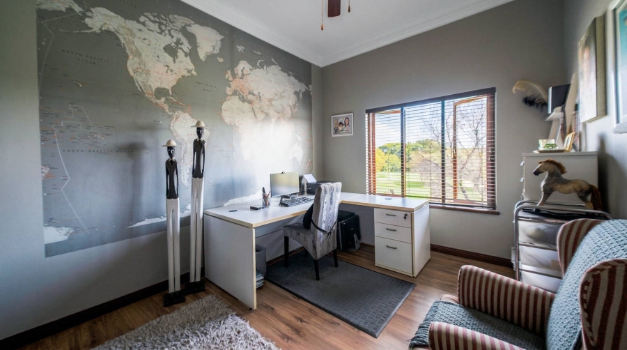 6 Bedroom Property for Sale in Midfield Estate Gauteng