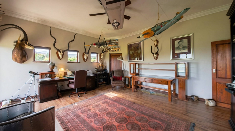 6 Bedroom Property for Sale in Midfield Estate Gauteng