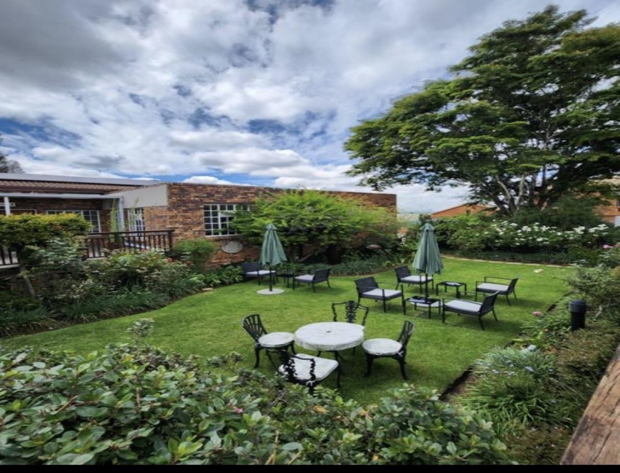To Let 2 Bedroom Property for Rent in Bryanston Gauteng