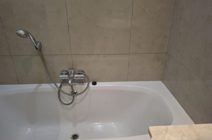 To Let 2 Bedroom Property for Rent in Morningside Gauteng