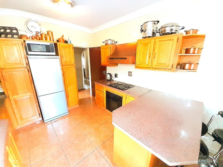 3 Bedroom Property for Sale in Dube Gauteng