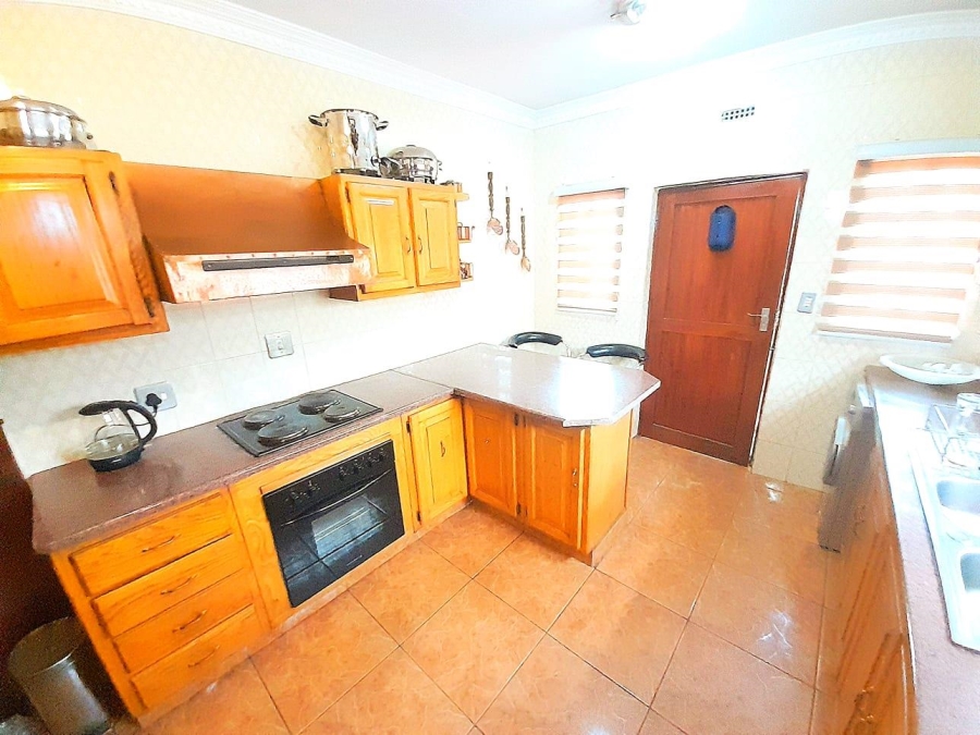 3 Bedroom Property for Sale in Dube Gauteng