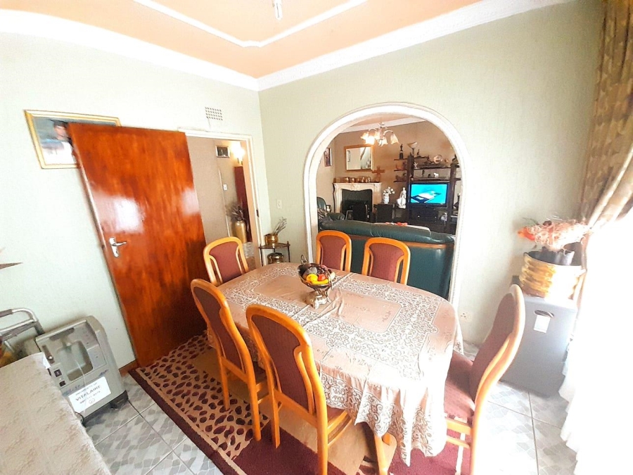 3 Bedroom Property for Sale in Dube Gauteng