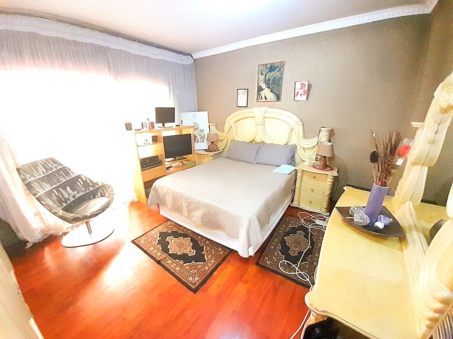 3 Bedroom Property for Sale in Dube Gauteng