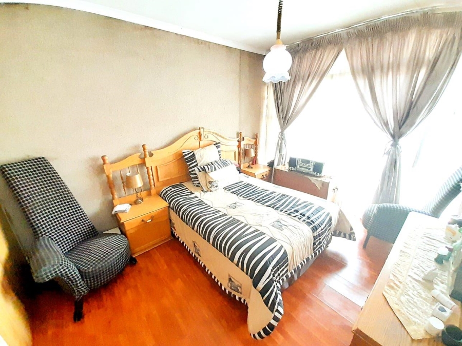 3 Bedroom Property for Sale in Dube Gauteng