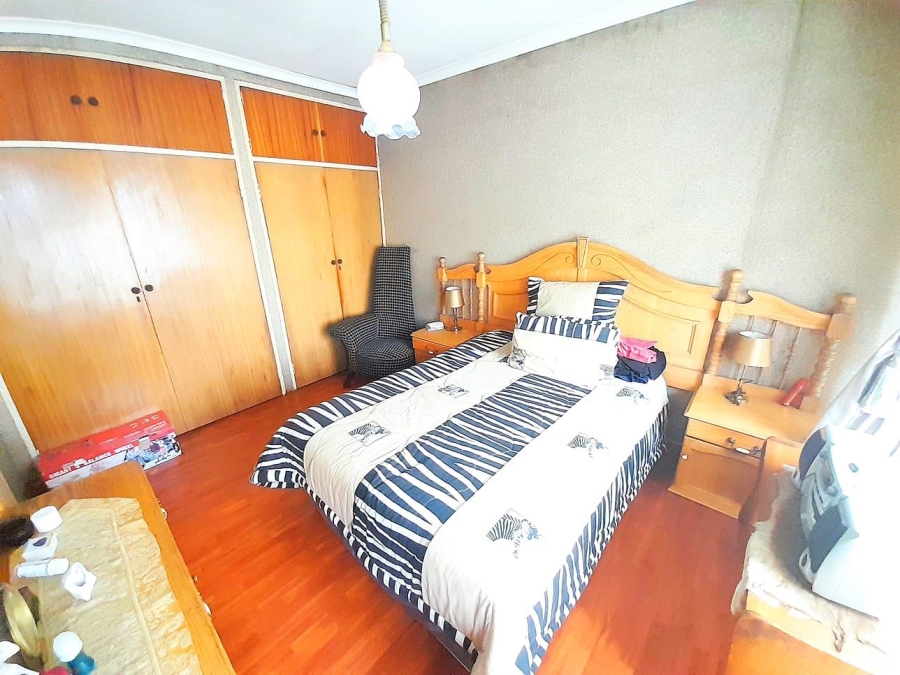 3 Bedroom Property for Sale in Dube Gauteng