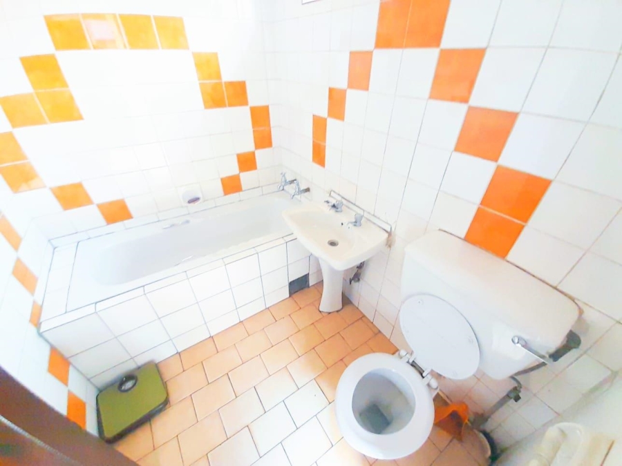 3 Bedroom Property for Sale in Dube Gauteng