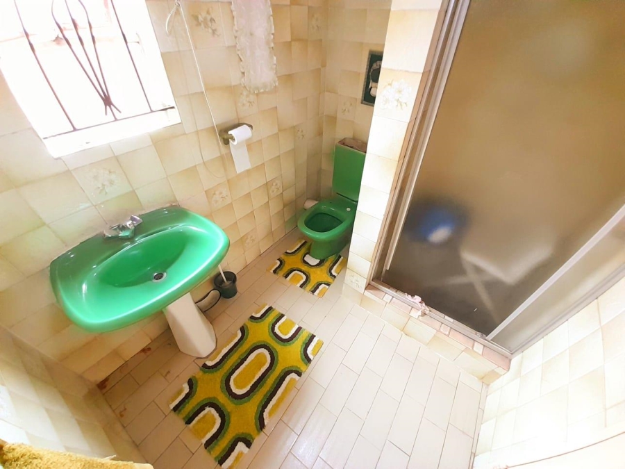 3 Bedroom Property for Sale in Dube Gauteng