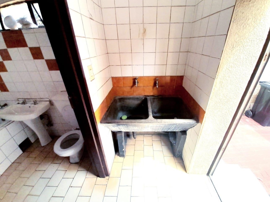 3 Bedroom Property for Sale in Dube Gauteng