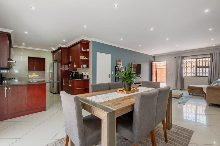 3 Bedroom Property for Sale in New Redruth Gauteng