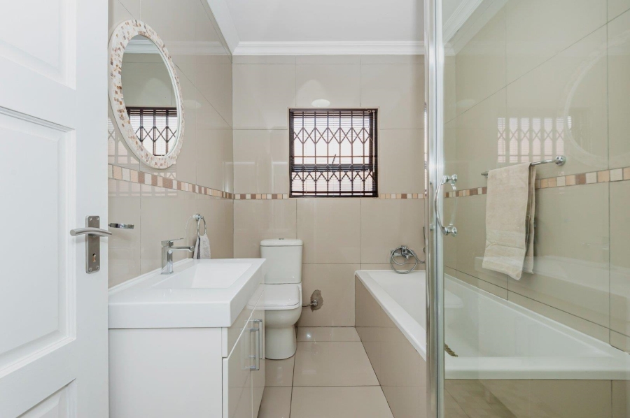 3 Bedroom Property for Sale in New Redruth Gauteng