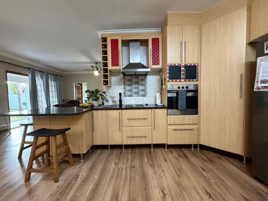 4 Bedroom Property for Sale in Randhart Gauteng