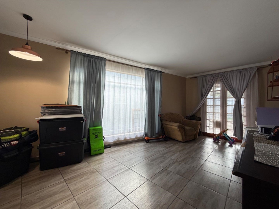 4 Bedroom Property for Sale in Randhart Gauteng