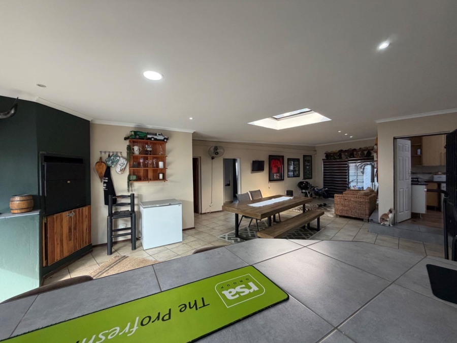 4 Bedroom Property for Sale in Randhart Gauteng