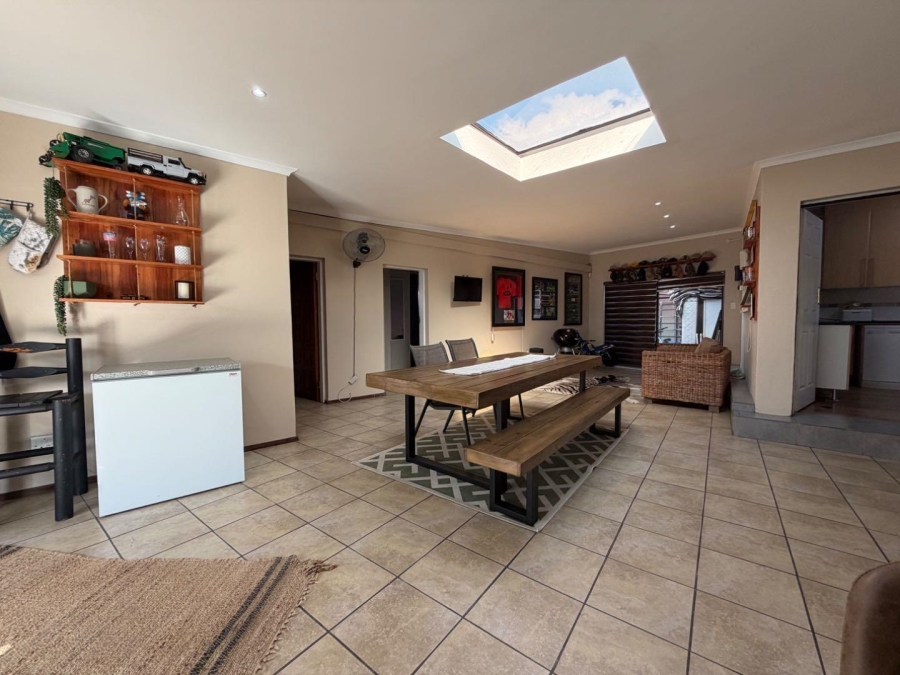 4 Bedroom Property for Sale in Randhart Gauteng