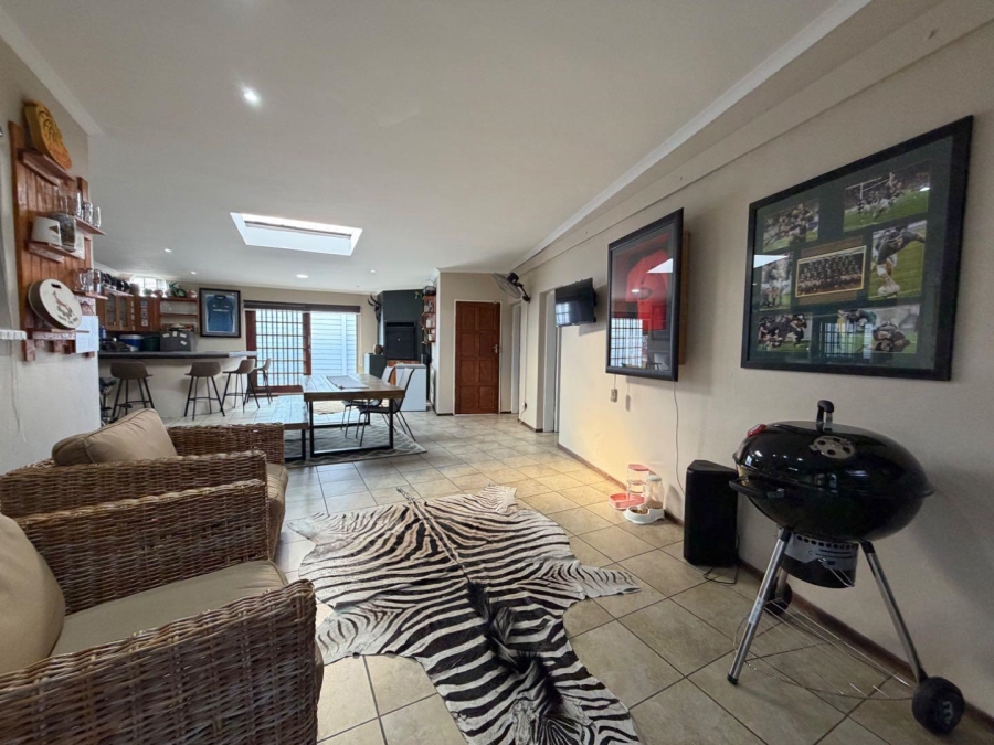 4 Bedroom Property for Sale in Randhart Gauteng