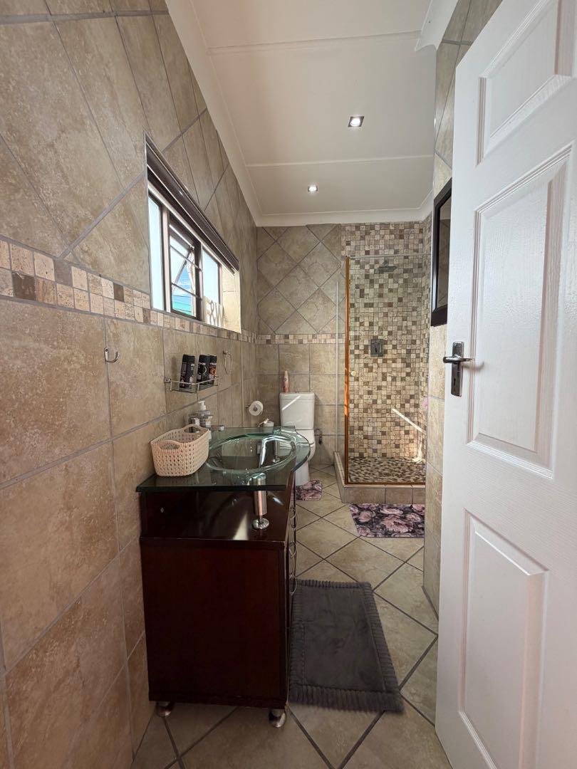 4 Bedroom Property for Sale in Randhart Gauteng