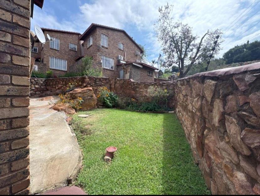 2 Bedroom Property for Sale in Ridgeway Gauteng