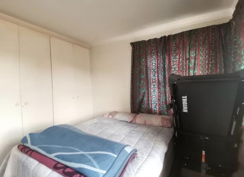 2 Bedroom Property for Sale in Ridgeway Gauteng