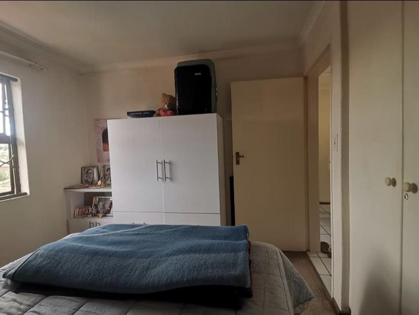 2 Bedroom Property for Sale in Ridgeway Gauteng