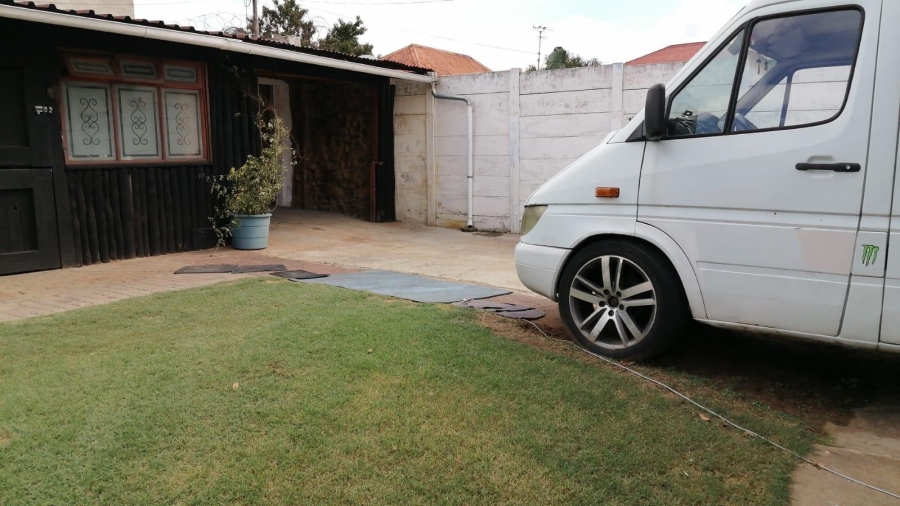3 Bedroom Property for Sale in Regents Park Gauteng
