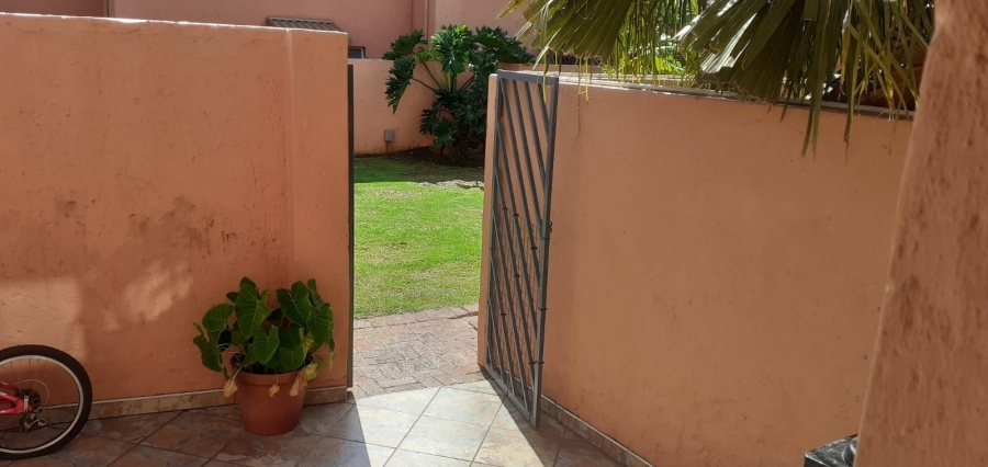 2 Bedroom Property for Sale in Raceview Gauteng