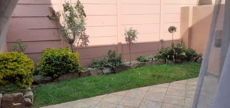 2 Bedroom Property for Sale in Raceview Gauteng
