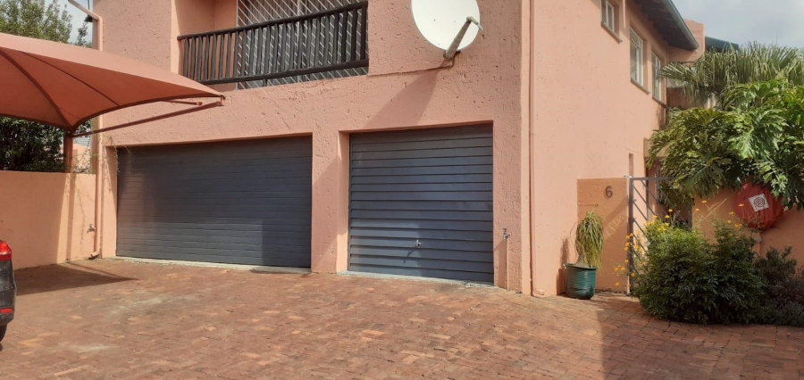 2 Bedroom Property for Sale in Raceview Gauteng