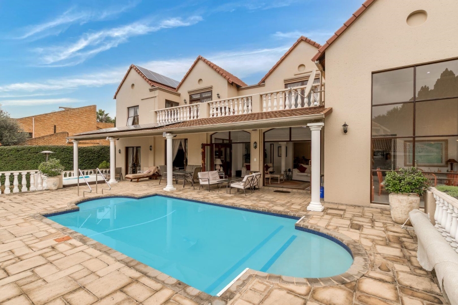 5 Bedroom Property for Sale in Dainfern Golf Estate Gauteng
