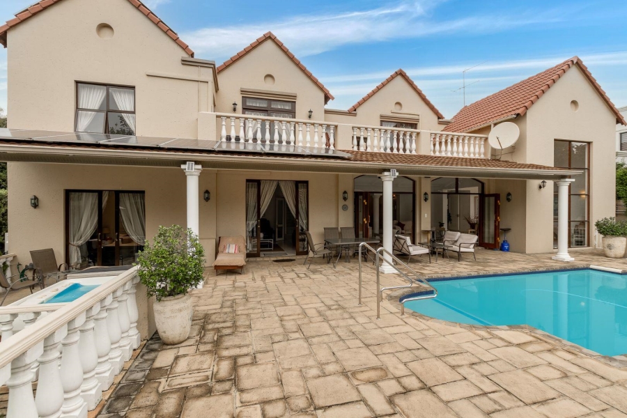 5 Bedroom Property for Sale in Dainfern Golf Estate Gauteng