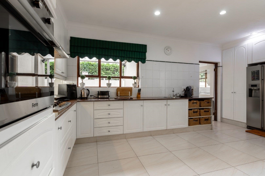 5 Bedroom Property for Sale in Dainfern Golf Estate Gauteng