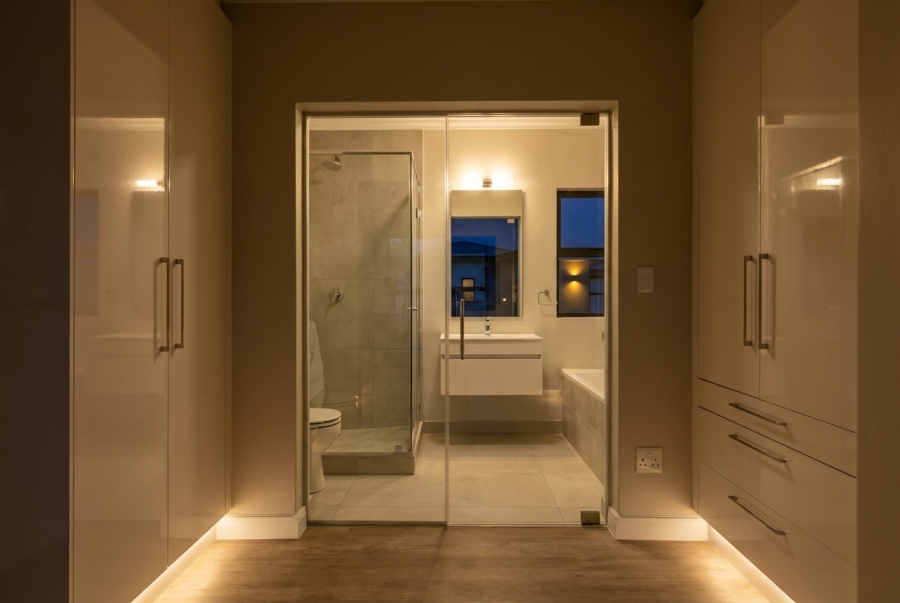 3 Bedroom Property for Sale in Eye of Africa Gauteng