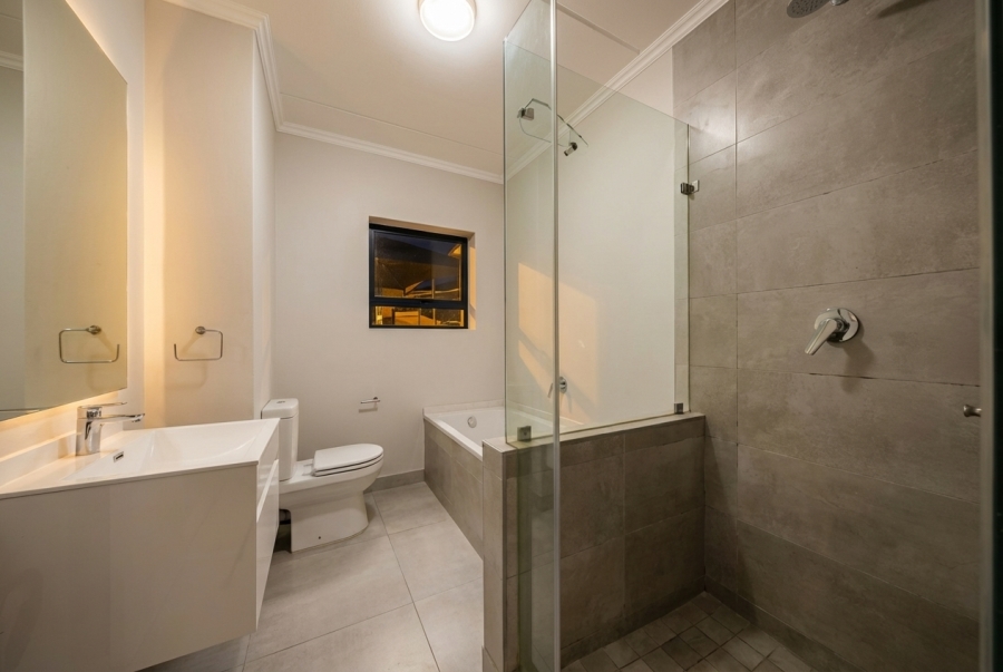 3 Bedroom Property for Sale in Eye of Africa Gauteng