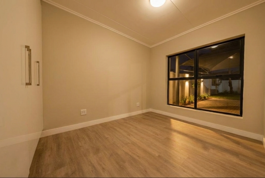 3 Bedroom Property for Sale in Eye of Africa Gauteng