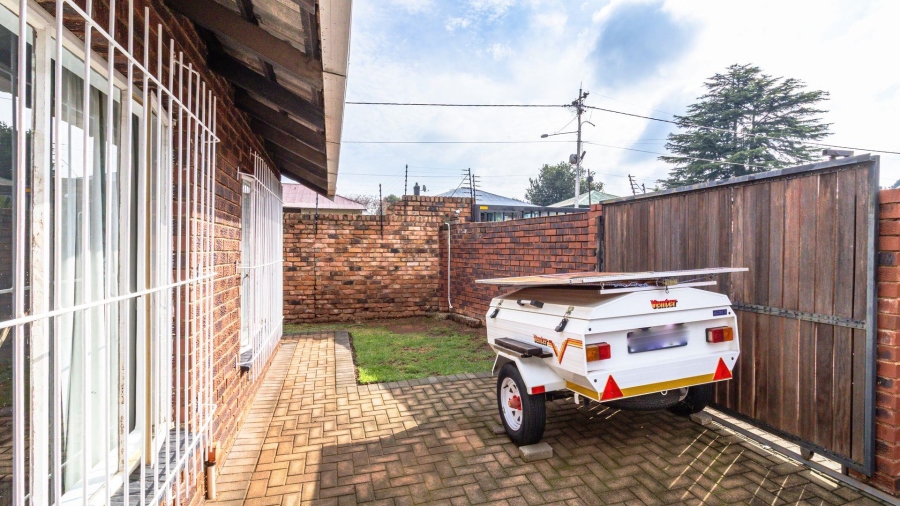 2 Bedroom Property for Sale in Krugersdorp North Gauteng