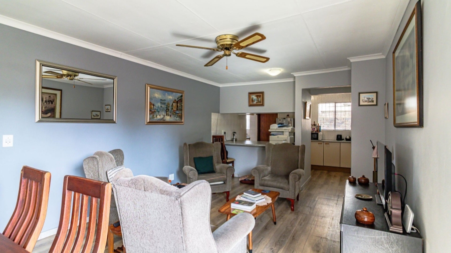 2 Bedroom Property for Sale in Krugersdorp North Gauteng