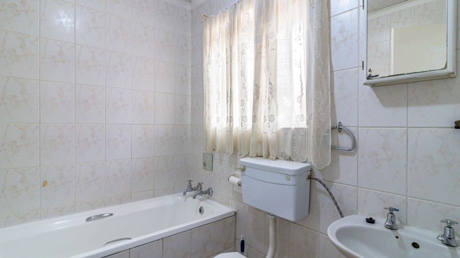 2 Bedroom Property for Sale in Krugersdorp North Gauteng