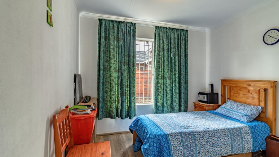 2 Bedroom Property for Sale in Krugersdorp North Gauteng