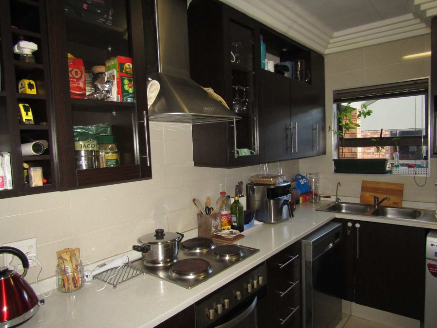 2 Bedroom Property for Sale in Ravenswood Gauteng