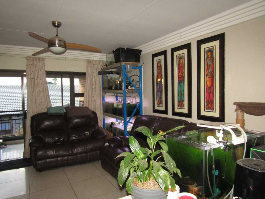2 Bedroom Property for Sale in Ravenswood Gauteng