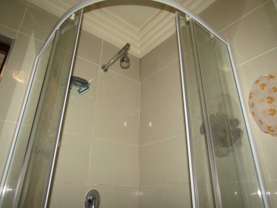 2 Bedroom Property for Sale in Ravenswood Gauteng